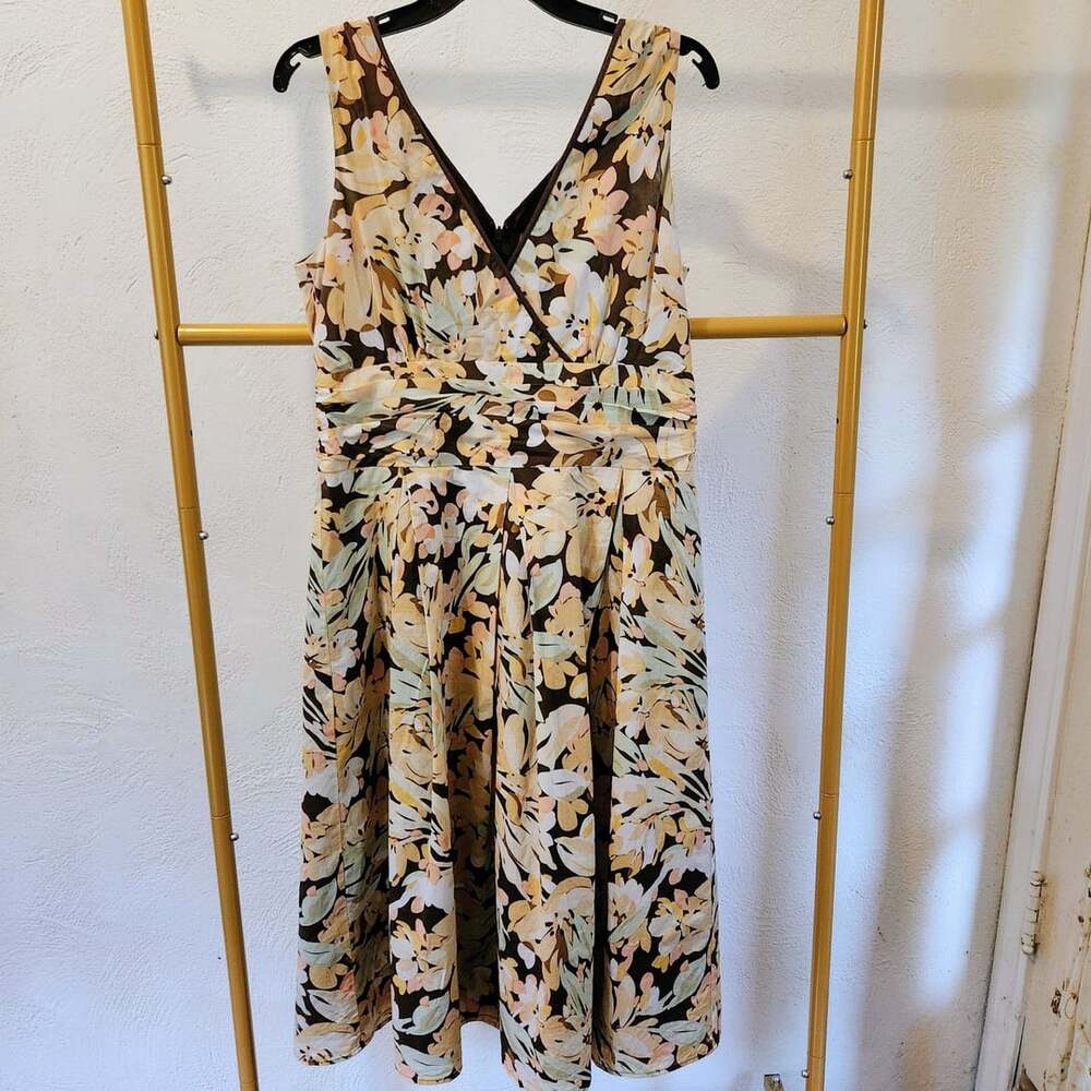 Robbie Bee Floral Midi Dress Size 10 V-Neck Sleeveless Cotton